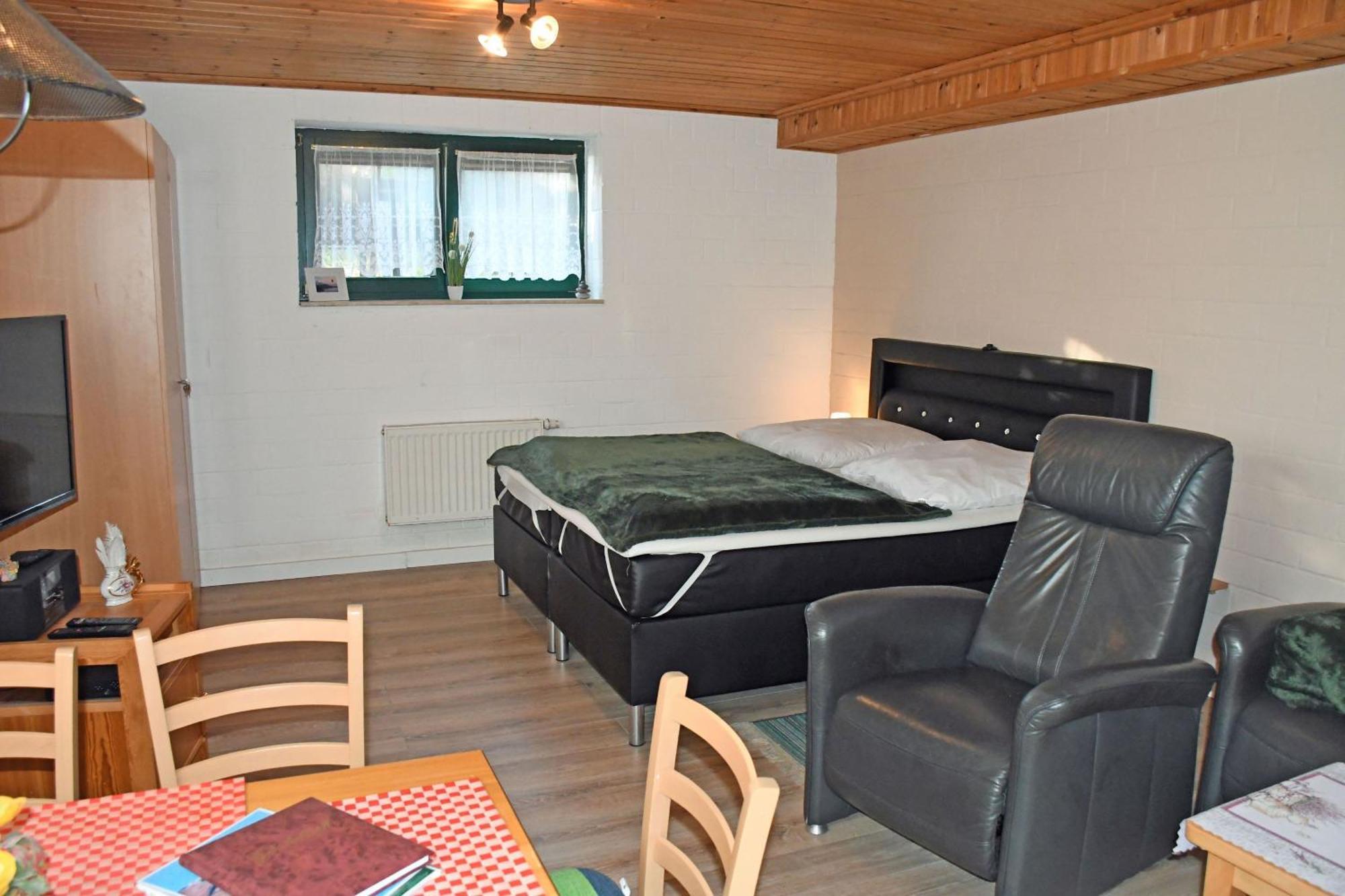 Ferienwohnung Zudar Auf Ruegen Exterior photo