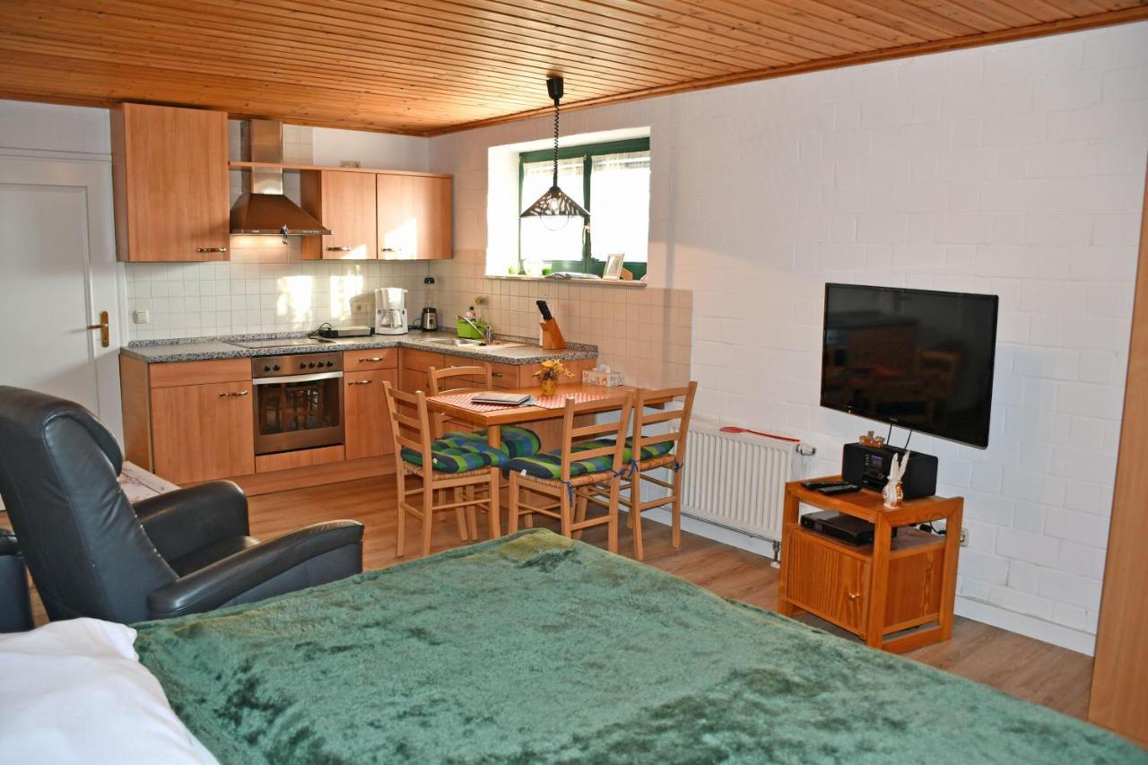 Ferienwohnung Zudar Auf Ruegen Exterior photo
