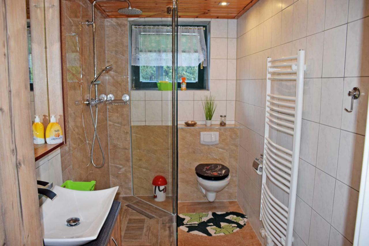 Ferienwohnung Zudar Auf Ruegen Exterior photo